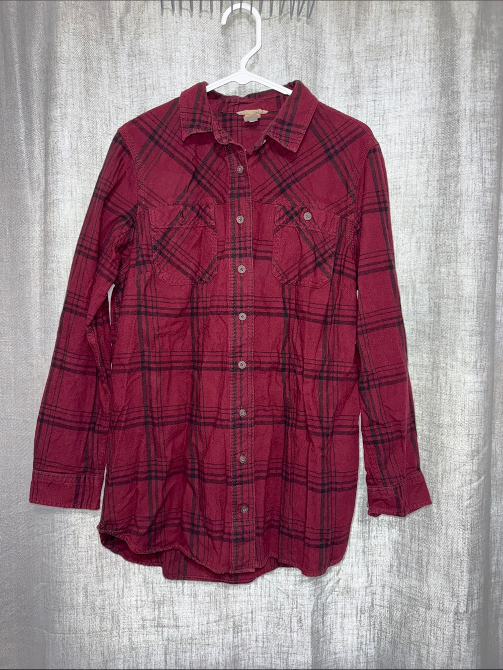 Duluth Trading Co. Free Swingin' Burgundy Cotton Flannel Shirt